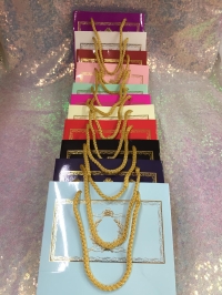 18x15x7 Bordo Altın Yaldızlı Karton Çanta