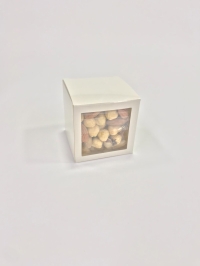 8x8x8 Beyaz Pencereli Küp Kutu