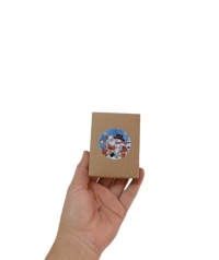 8x6x3 cm  KRAFT TAKI KUTUSU STCER İLE BİRLİKTE  (25'li pkt)