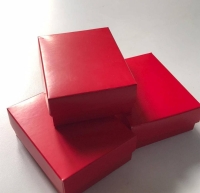 8X6X3 KIRMIZI  SÜNGERLİ TAKI KUTUSU 