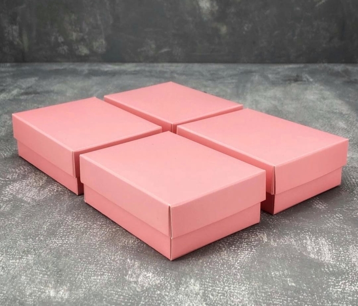 8X6X3X PEMBE SÜNGERLİ TAKI KUTUSU 