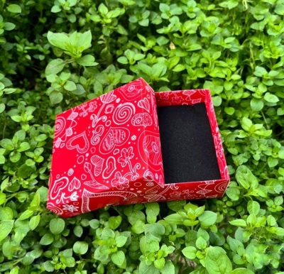 8x8x3.CM SÜNGERLİ KIRMIZI  KALPLİ TEMALİ  (25'Lİ PKT)