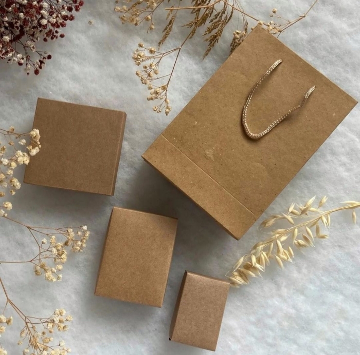 8x8x3 KRAFT SÜNGERLİ TAKI KUTUSU 25 li pkt fiyatı 