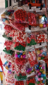 Kırmızı Beyaz simli ponpon 20 li paket