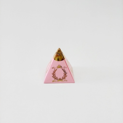 6x6x6 Pembe Altın Yaldızlı Piramit Kutu 25 'li pakettir 