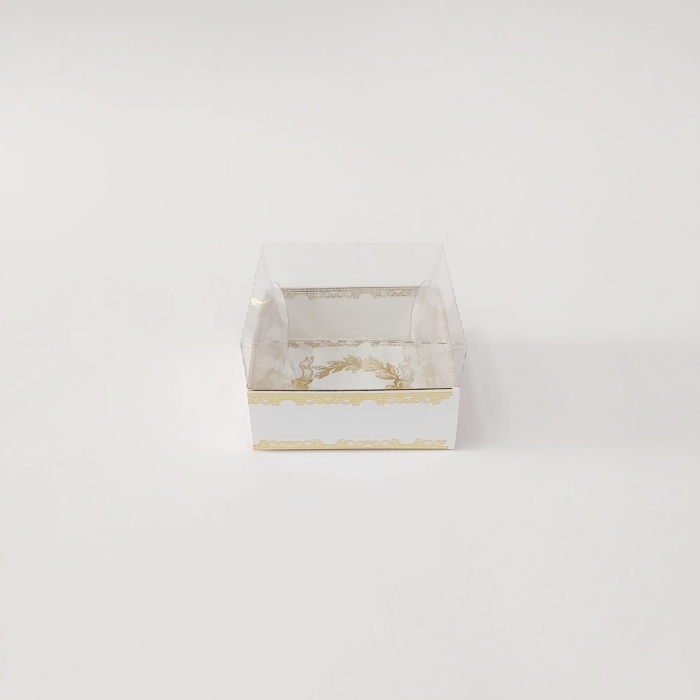 8x8x5 Altın Yaldızlı Beyaz Kutu