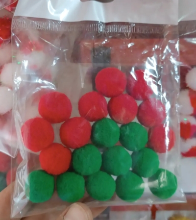 Kırmızı yeşil ponpon 20 li paket 